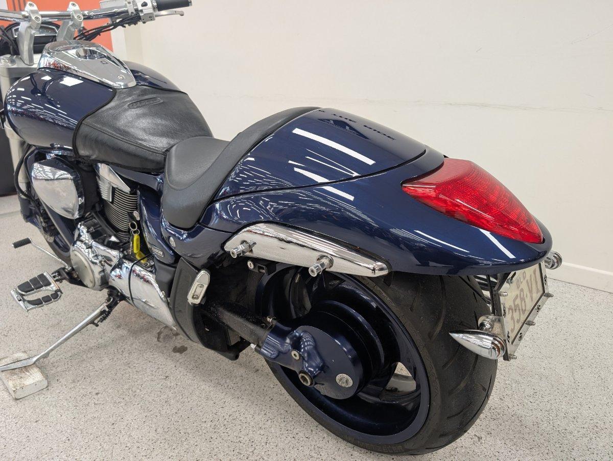 2011 SUZUKI BOULEVARD M109R (VZR1800)