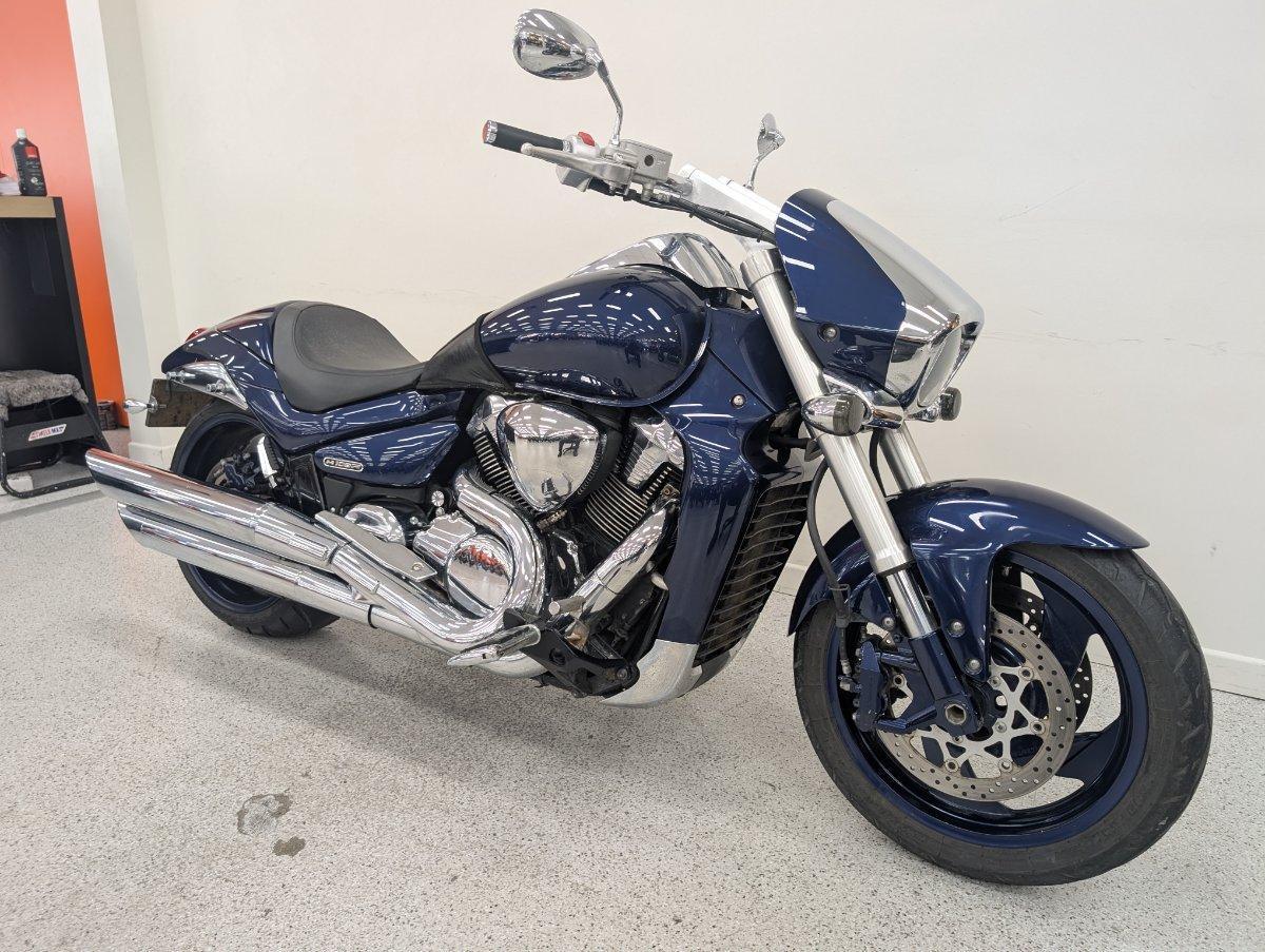 2011 SUZUKI BOULEVARD M109R (VZR1800)