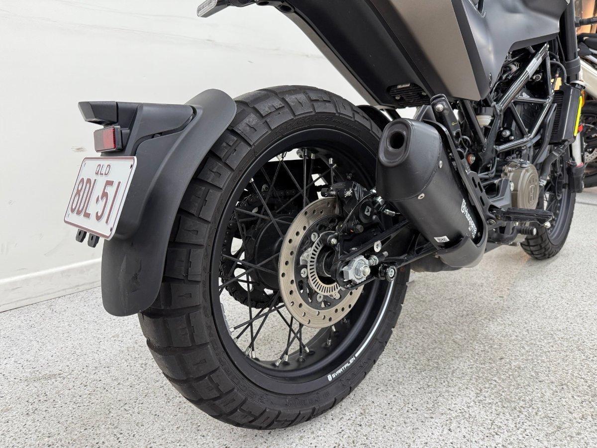 2023 HUSQVARNA SVARTPILEN 401 MY22 ROAD