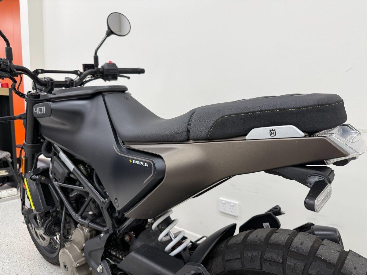 2023 HUSQVARNA SVARTPILEN 401 MY22 ROAD