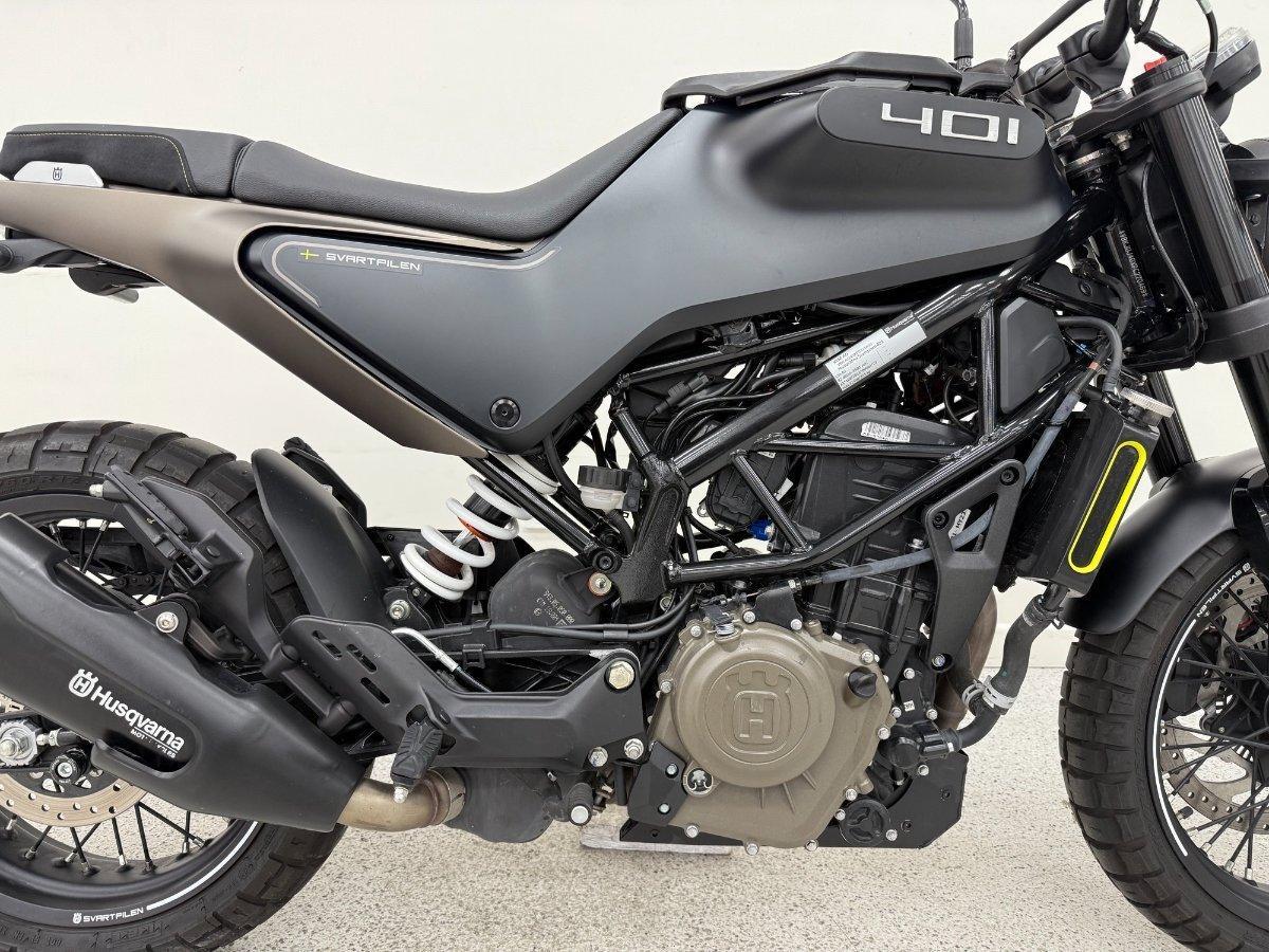 2023 HUSQVARNA SVARTPILEN 401 MY22 ROAD