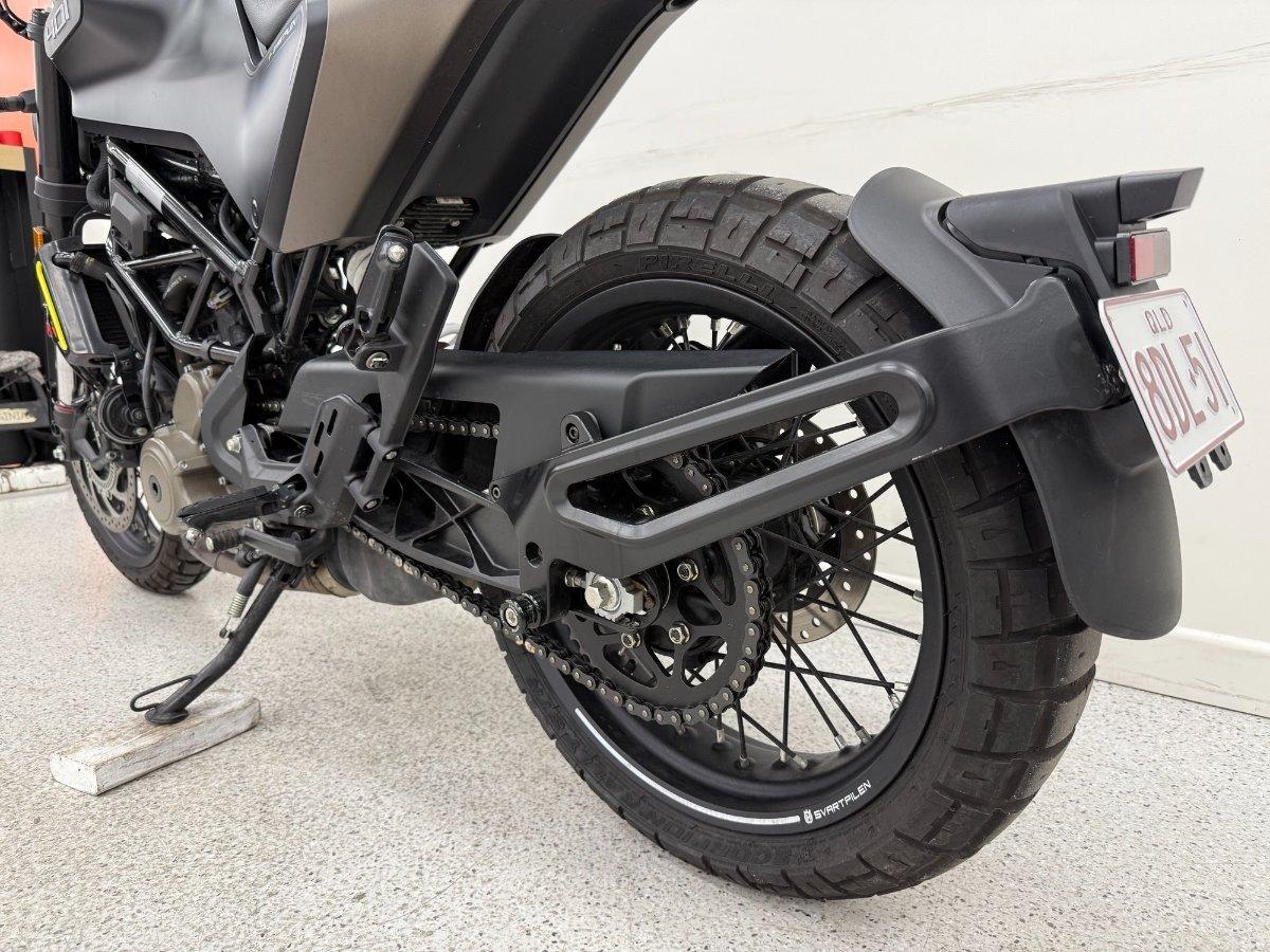 2023 HUSQVARNA SVARTPILEN 401 MY22 ROAD