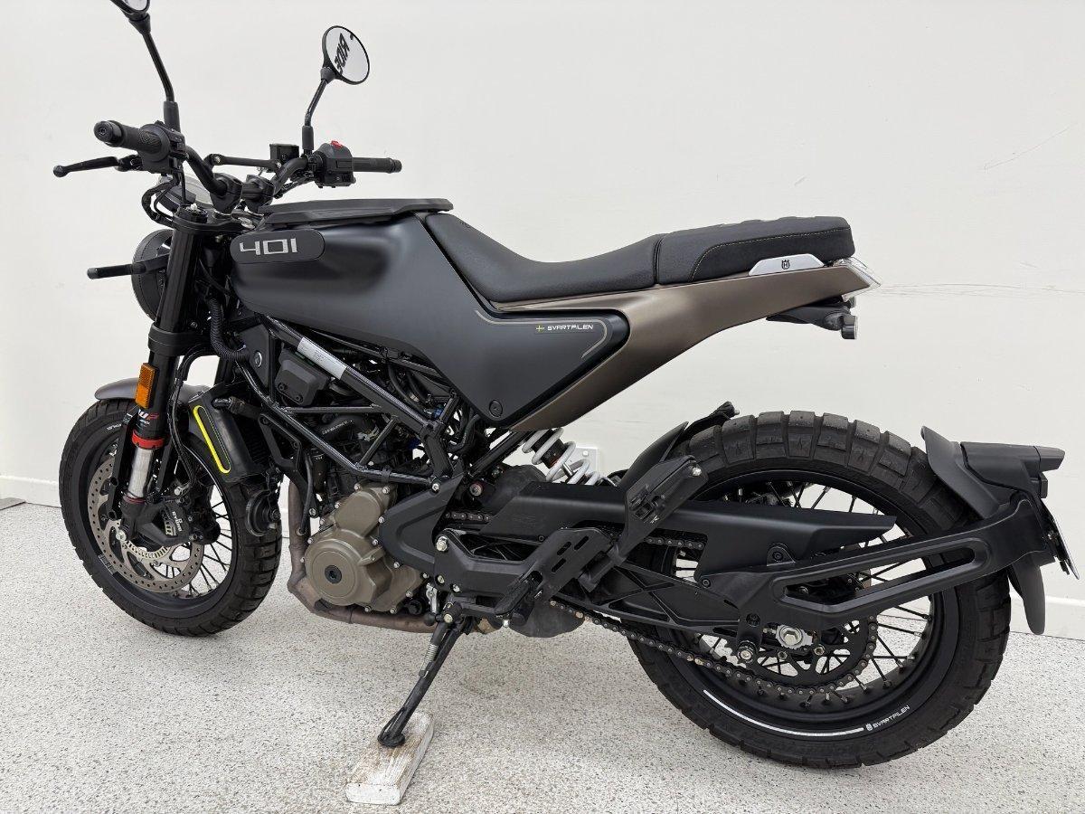 2023 HUSQVARNA SVARTPILEN 401 MY22 ROAD