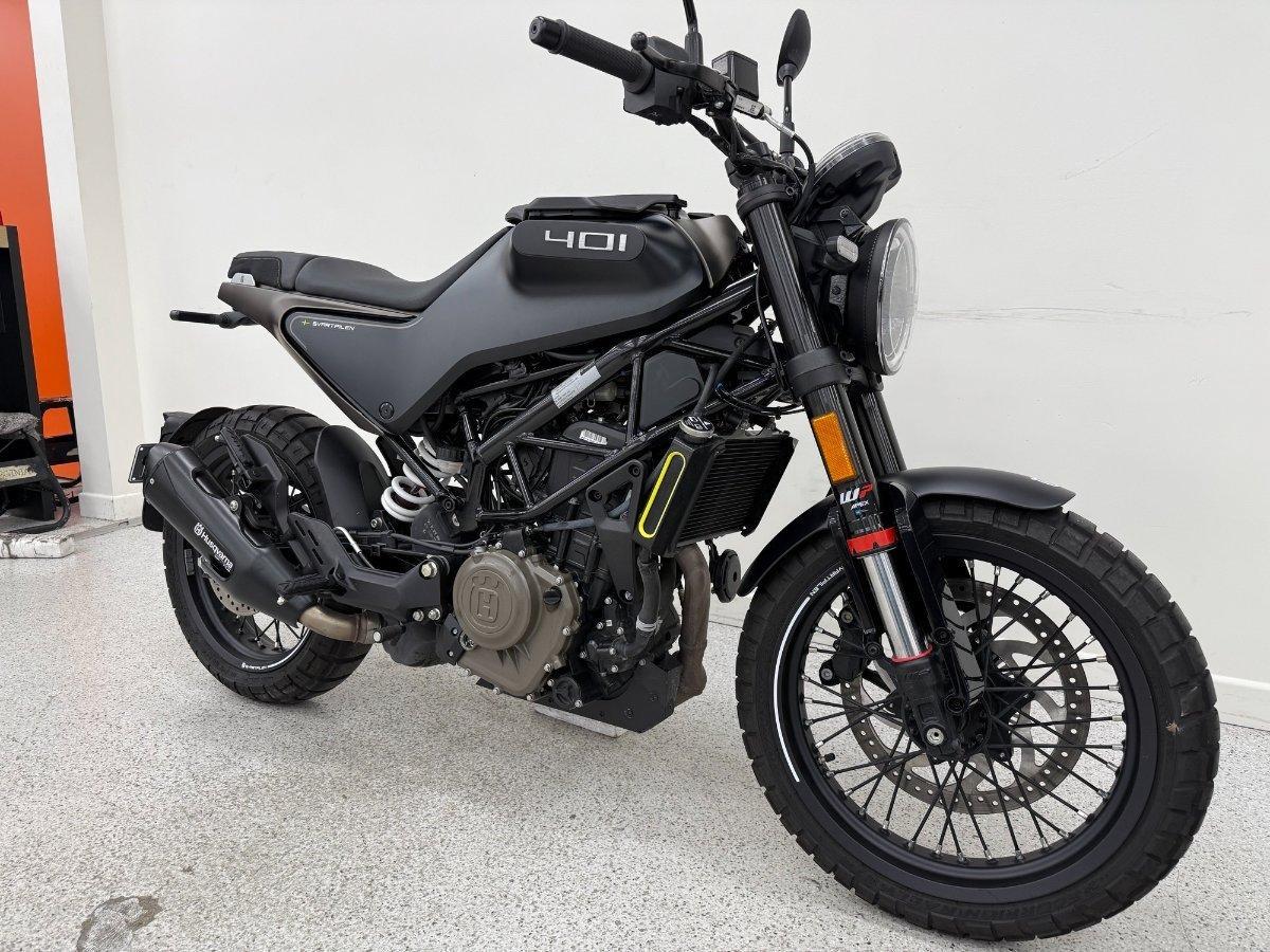 2023 HUSQVARNA SVARTPILEN 401 MY22 ROAD
