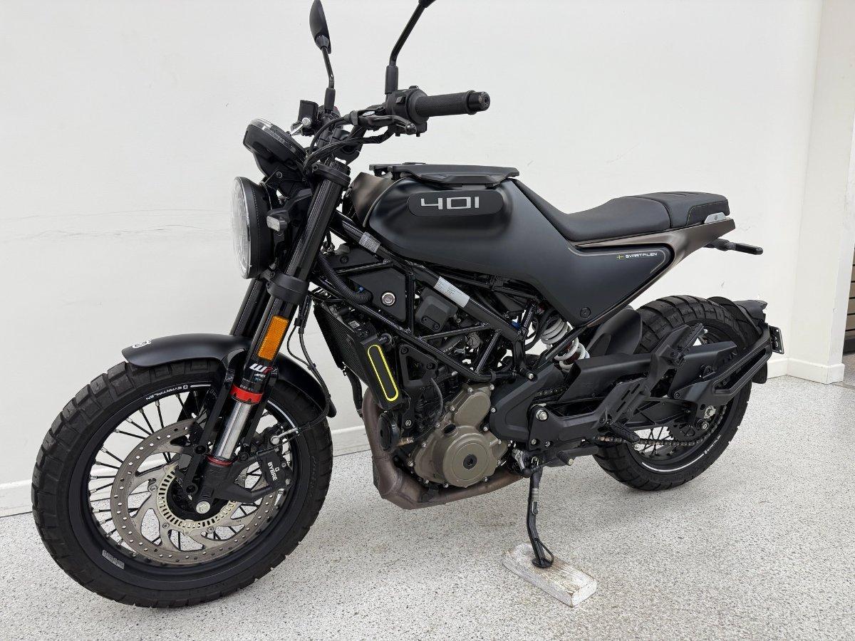 2023 HUSQVARNA SVARTPILEN 401 MY22 ROAD