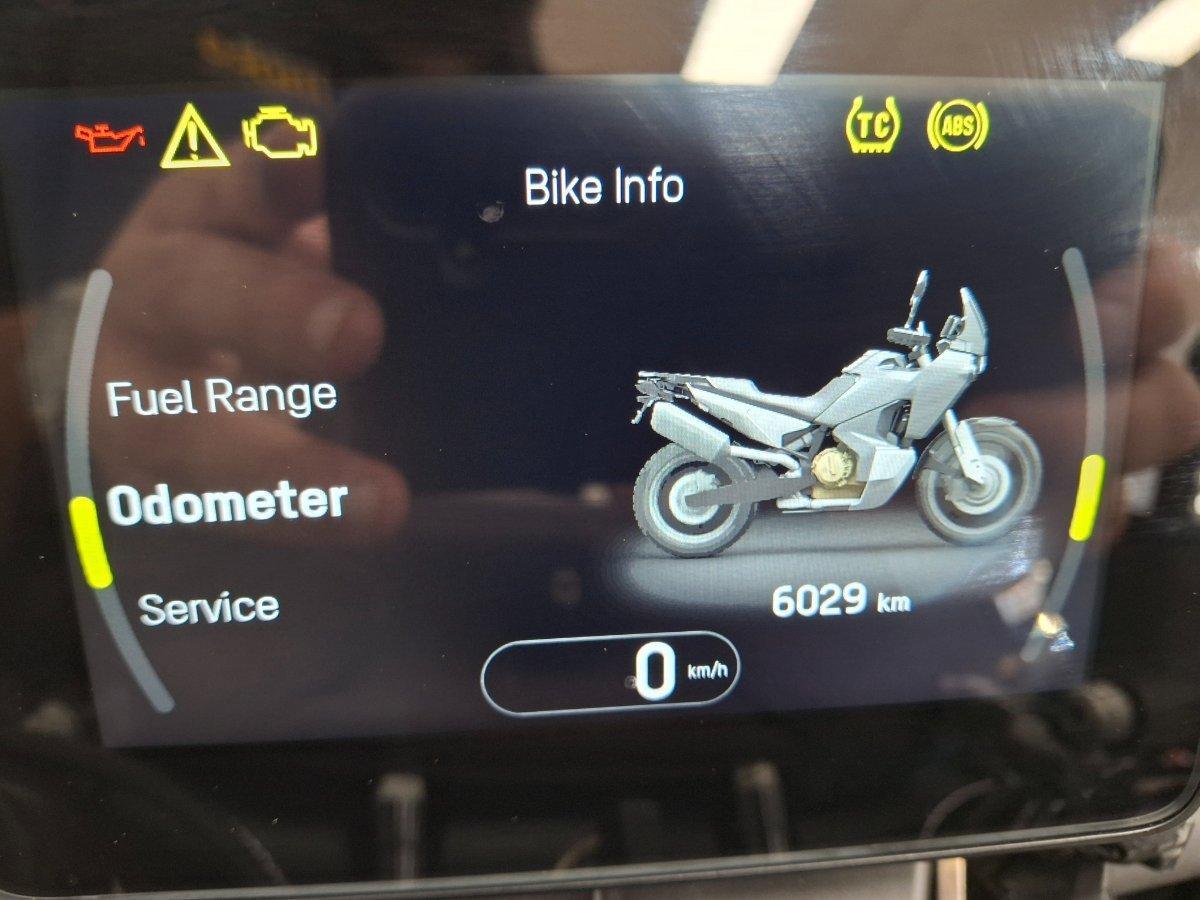 2022 HUSQVARNA NORDEN 901 TOURER