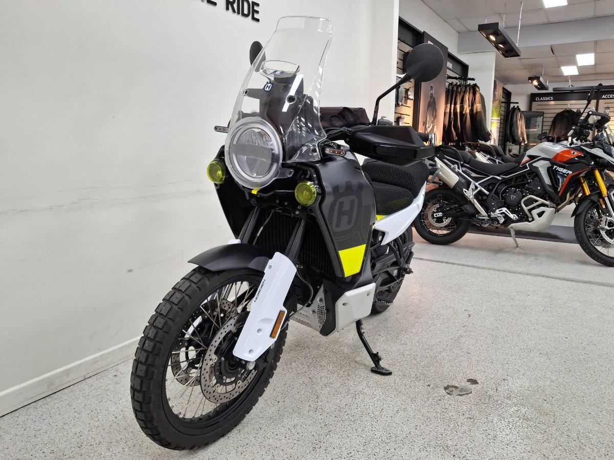 2022 HUSQVARNA NORDEN 901 TOURER