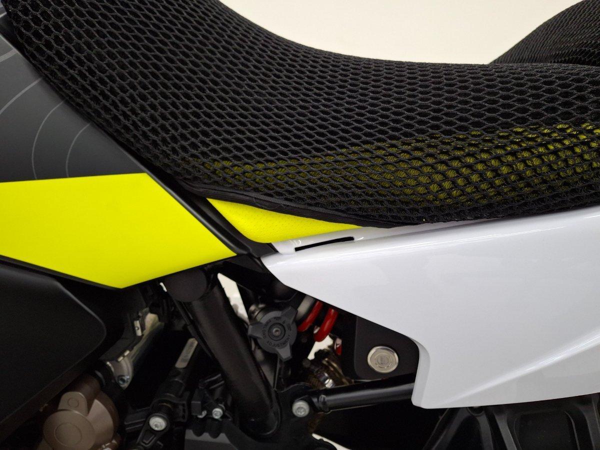 2022 HUSQVARNA NORDEN 901 TOURER