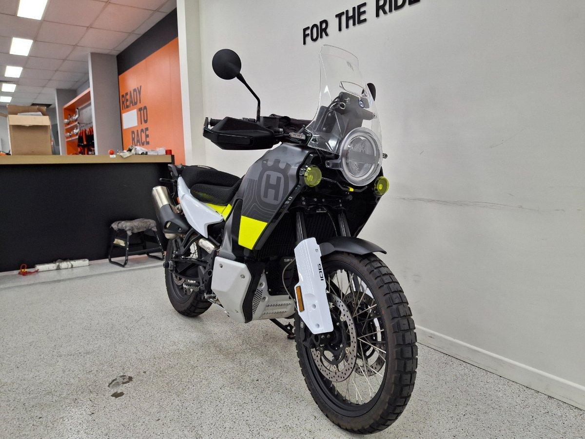 2022 HUSQVARNA NORDEN 901 TOURER