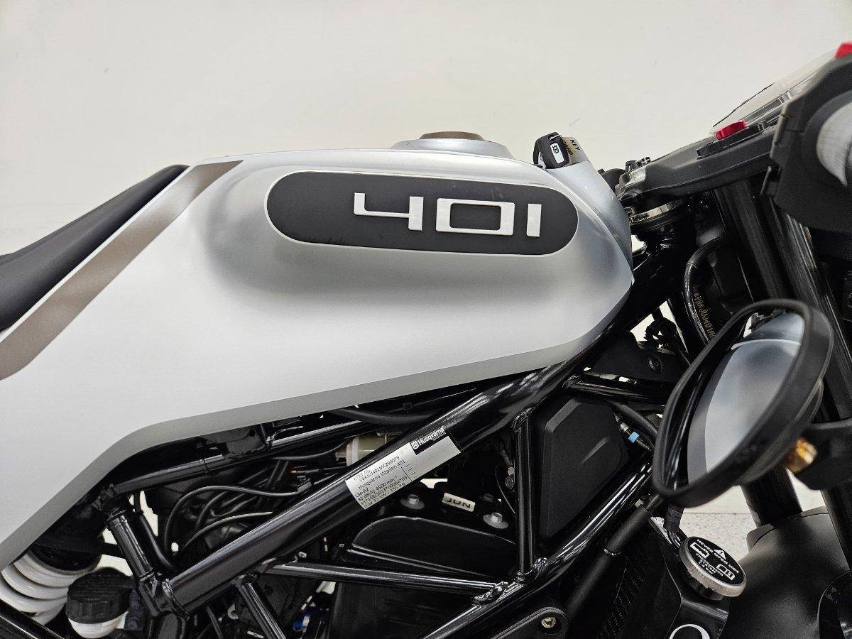 2021 HUSQVARNA VITPILEN 401 ROAD