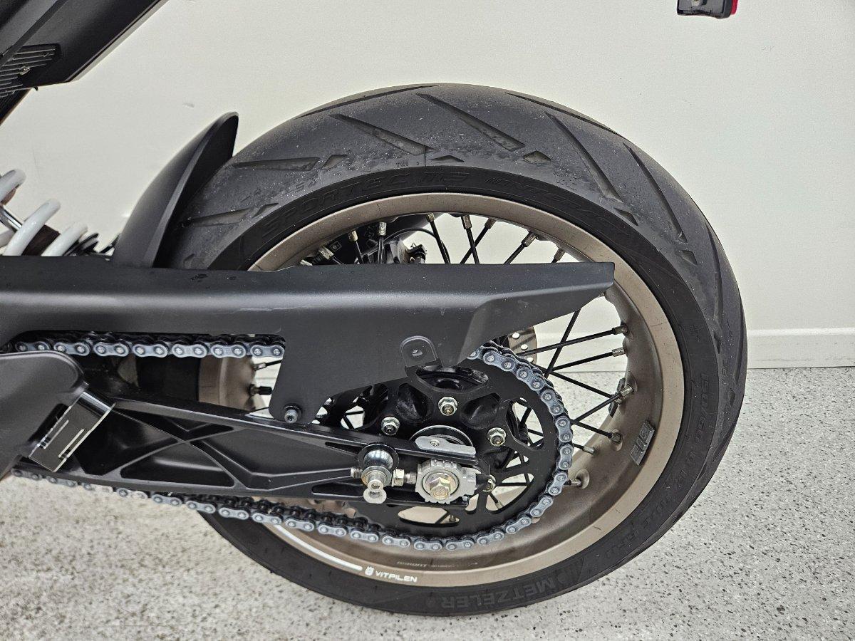 2021 HUSQVARNA VITPILEN 401 ROAD