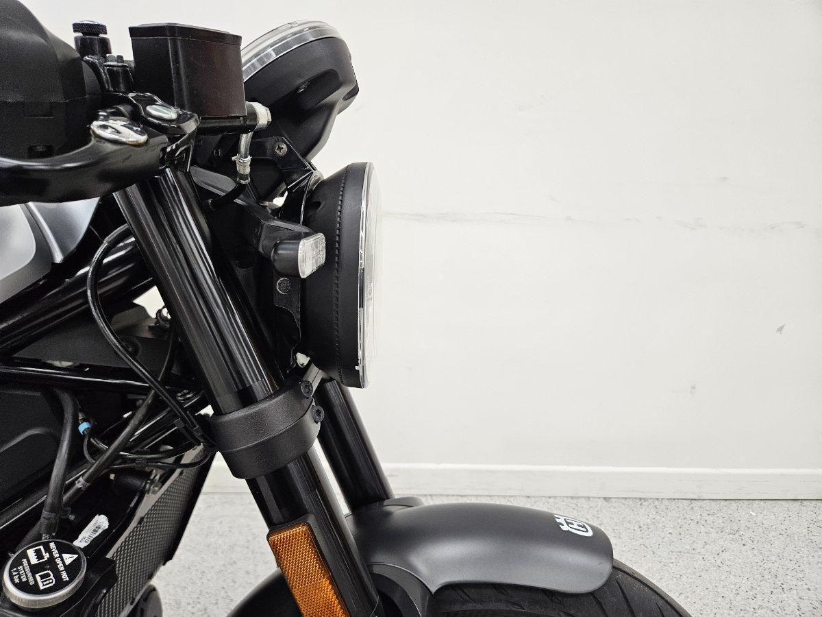 2021 HUSQVARNA VITPILEN 401 ROAD