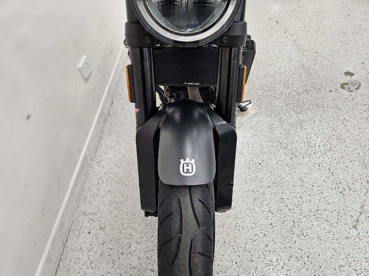 2021 HUSQVARNA VITPILEN 401 ROAD