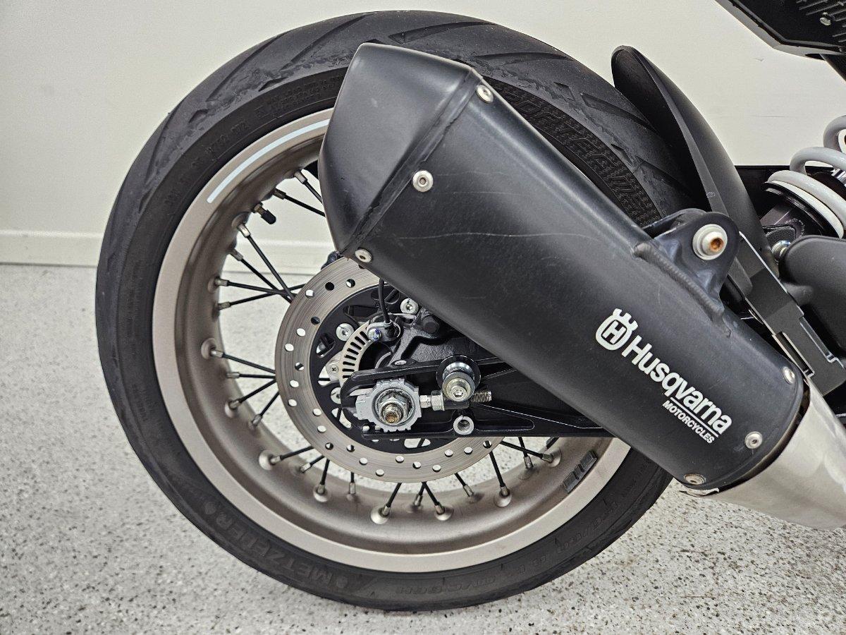 2021 HUSQVARNA VITPILEN 401 ROAD