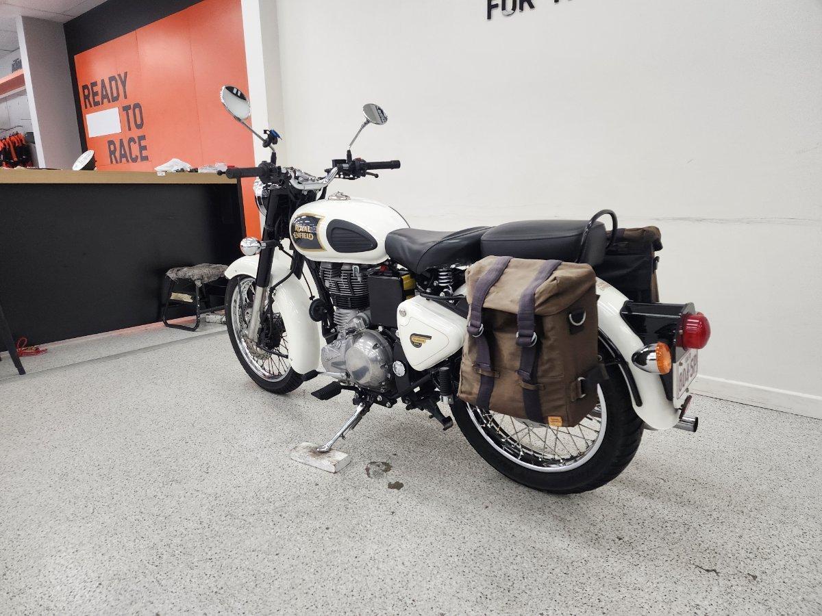 2018 ROYAL ENFIELD CLASSIC 350 ROAD