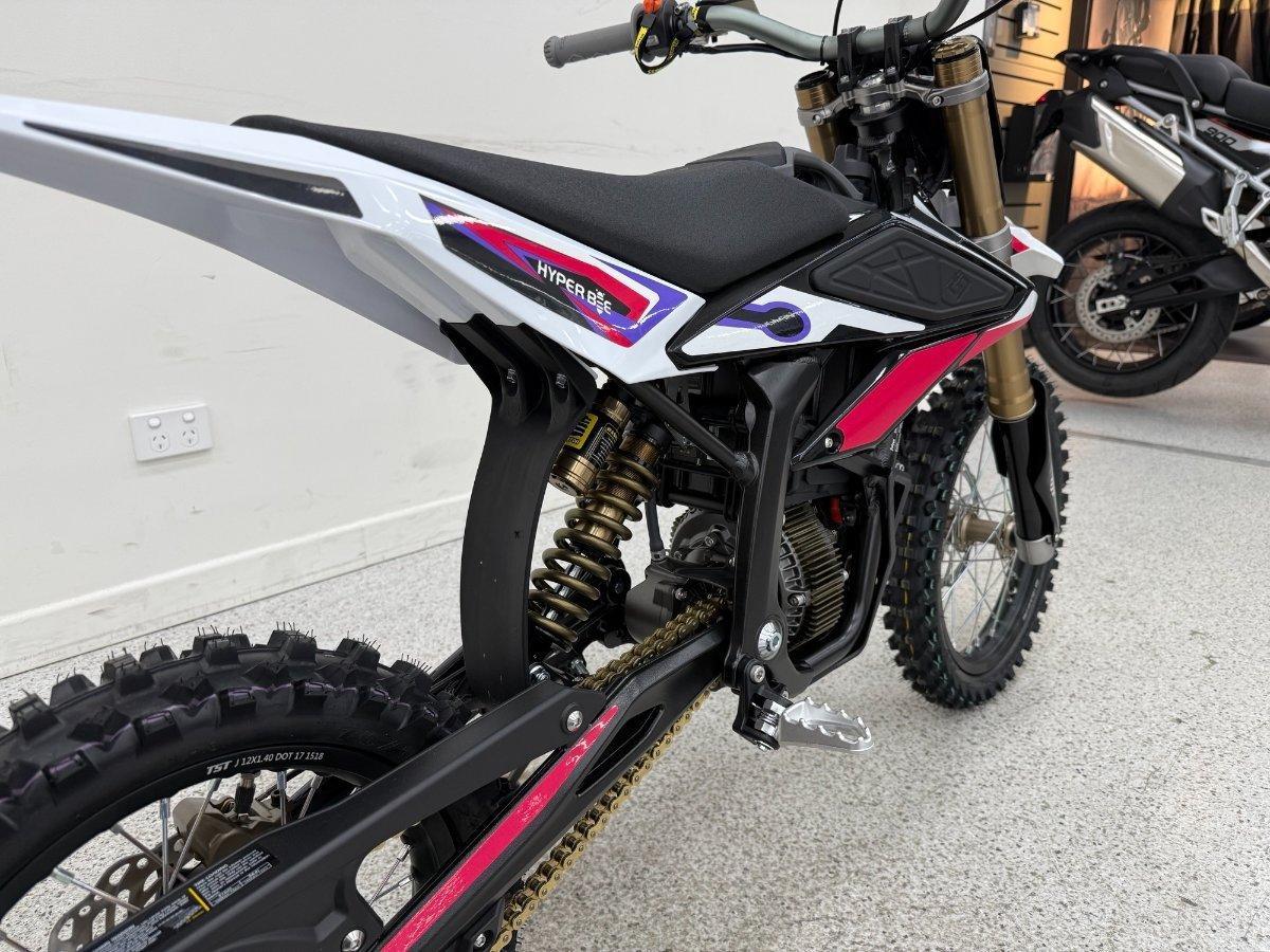 2025 SUR-RON HYPER BEE TRAIL