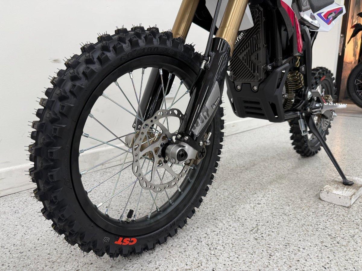 2025 SUR-RON HYPER BEE TRAIL