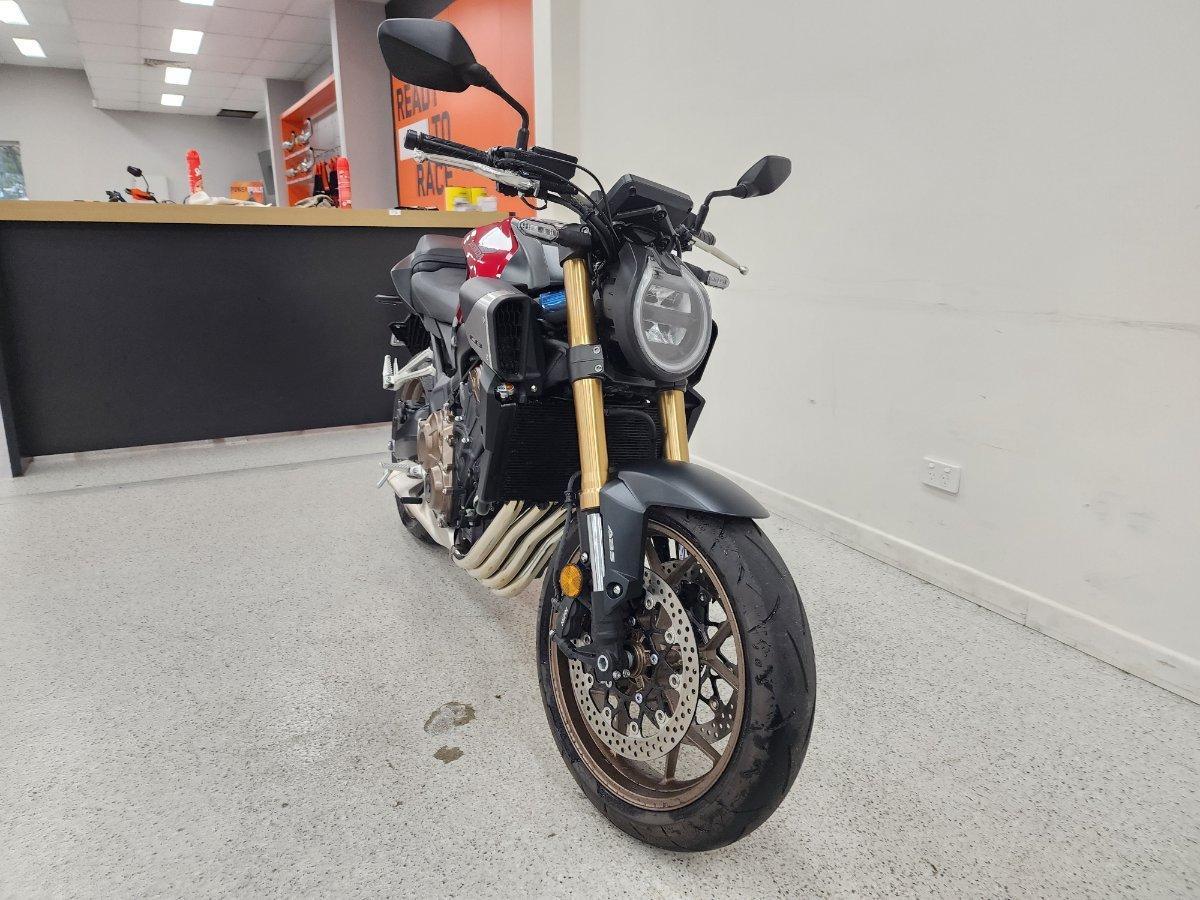 2024 HONDA CB650R SPORTS