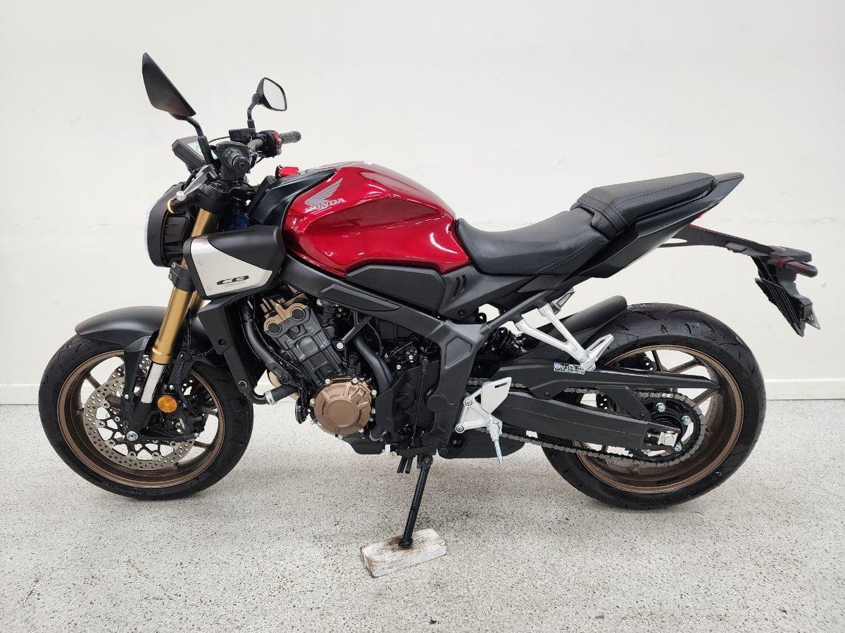 2024 HONDA CB650R SPORTS