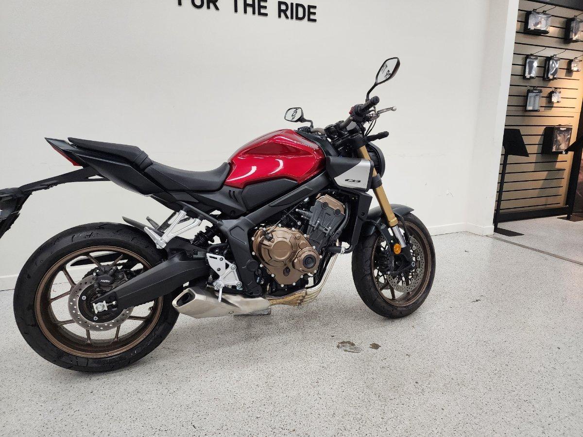 2024 HONDA CB650R SPORTS