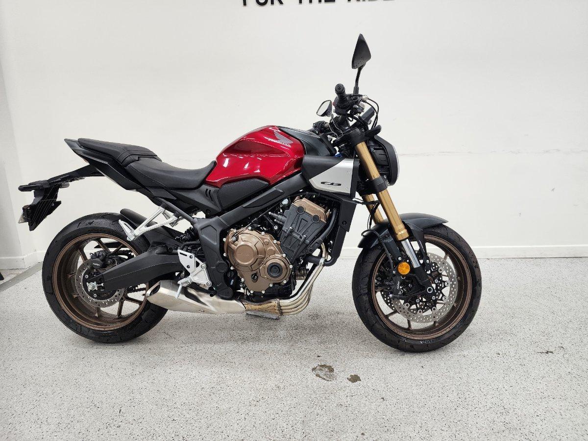 2024 HONDA CB650R SPORTS