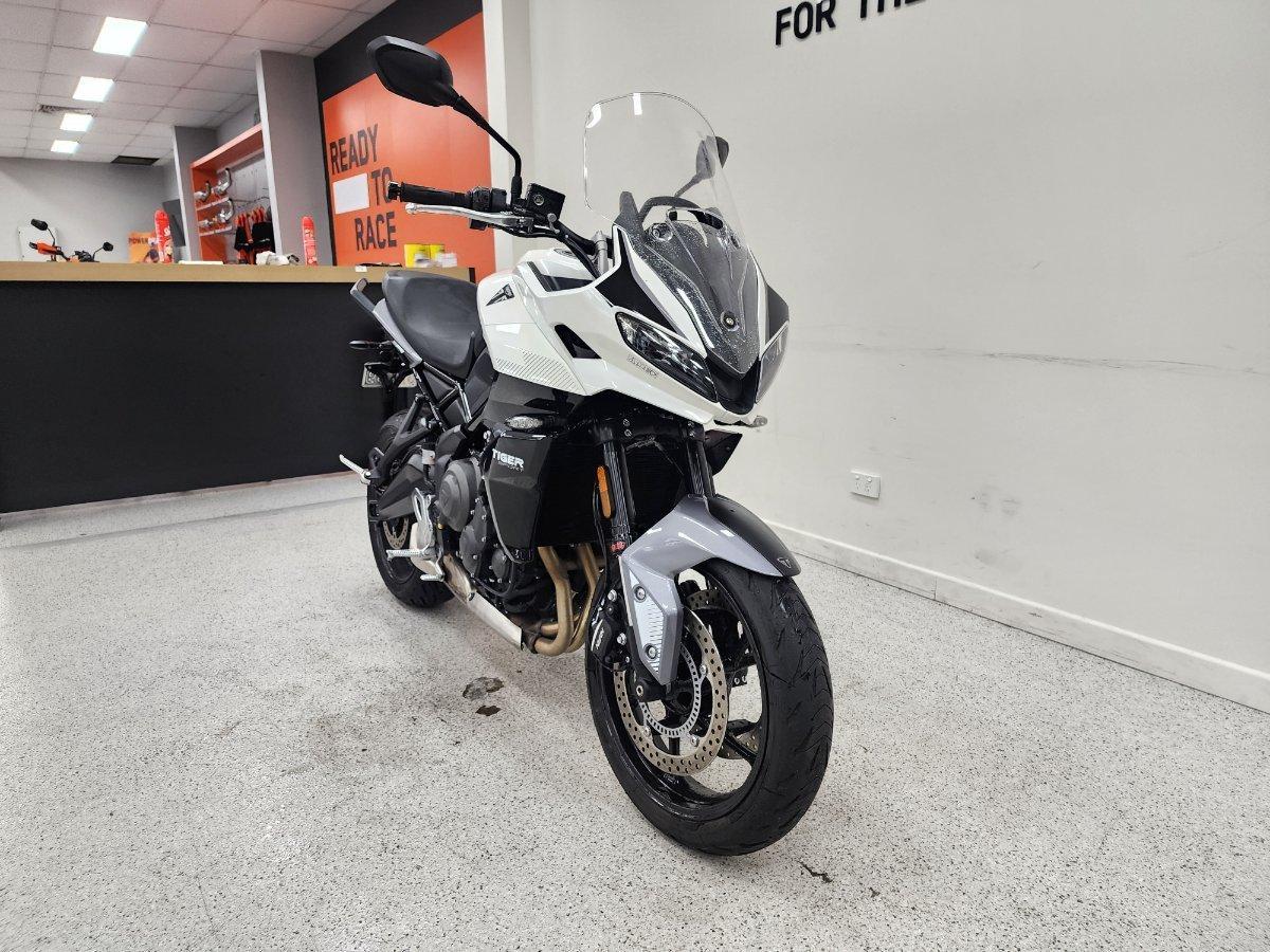 2025 TRIUMPH TIGER SPORT 660 DUAL SPORTS