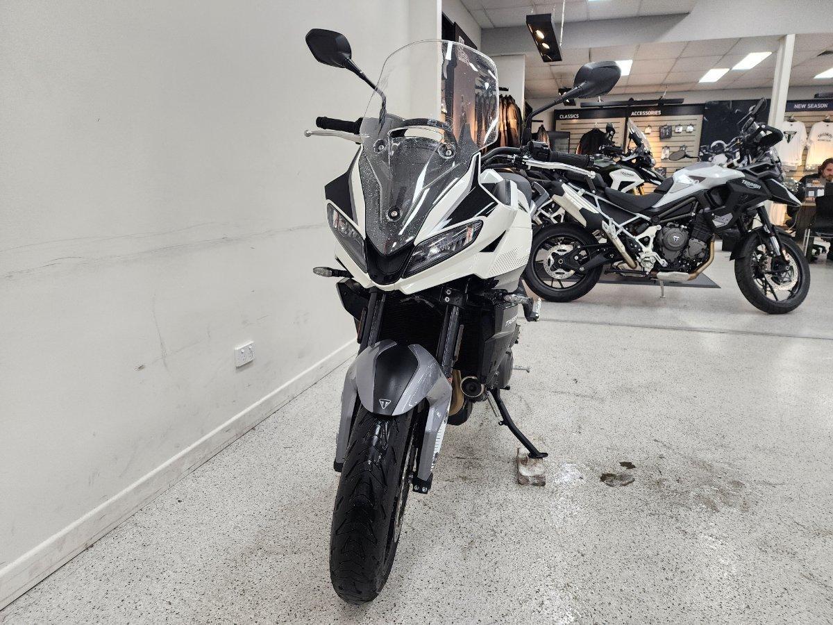 2025 TRIUMPH TIGER SPORT 660 DUAL SPORTS