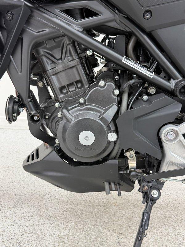 2023 HONDA CB300R (CB300RA) SPORTS