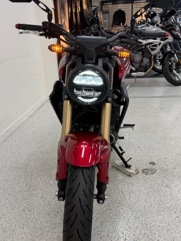 2023 HONDA CB300R (CB300RA) SPORTS