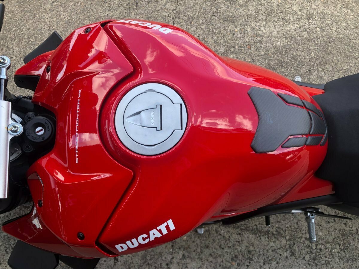 2020 DUCATI STREETFIGHTER V4 SPORTS