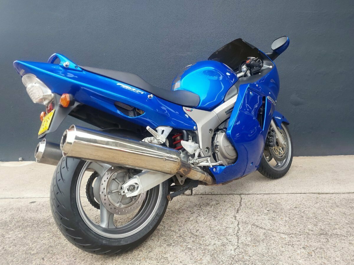 2001 HONDA CBR1100XX (SUPER BLACKBIRD) SPORTS