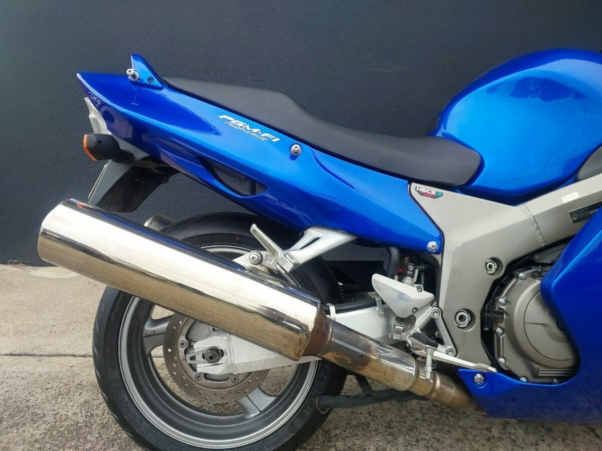 2001 HONDA CBR1100XX (SUPER BLACKBIRD) SPORTS