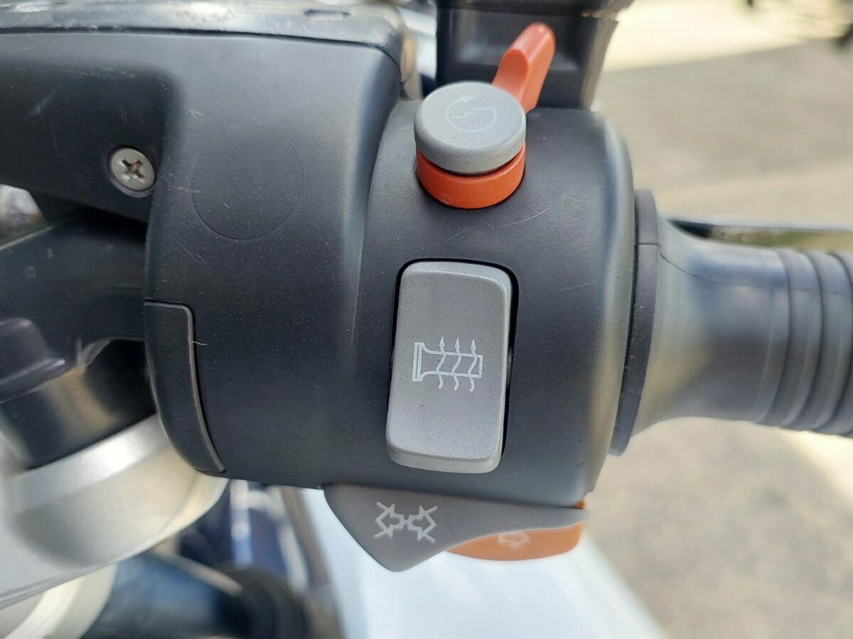 2004 BMW K1200RS ROAD