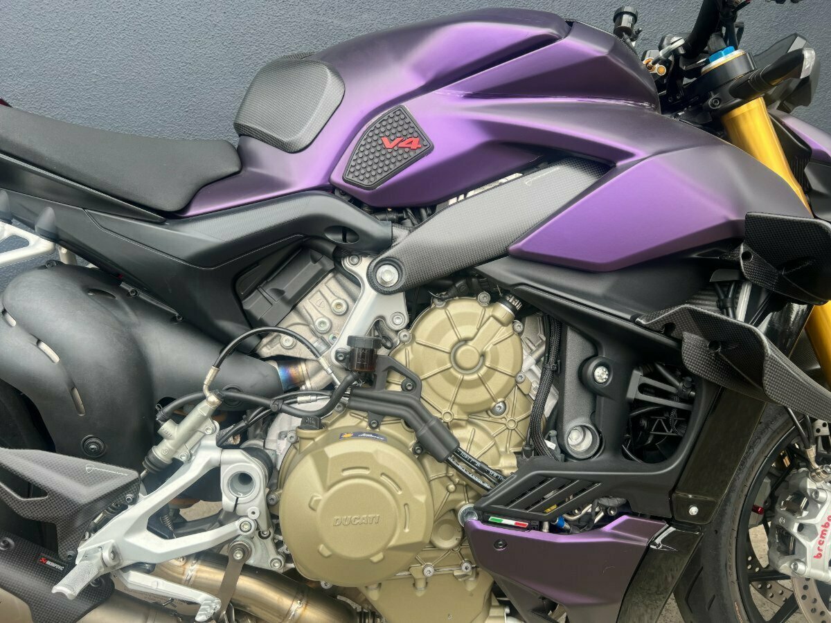 2021 DUCATI STREETFIGHTER V4 SPORTS