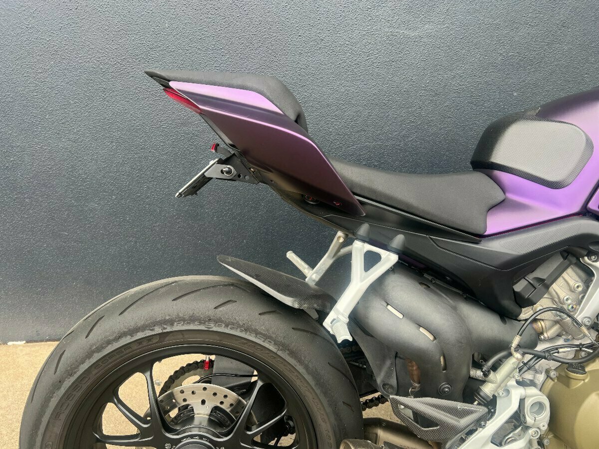 2021 DUCATI STREETFIGHTER V4 SPORTS