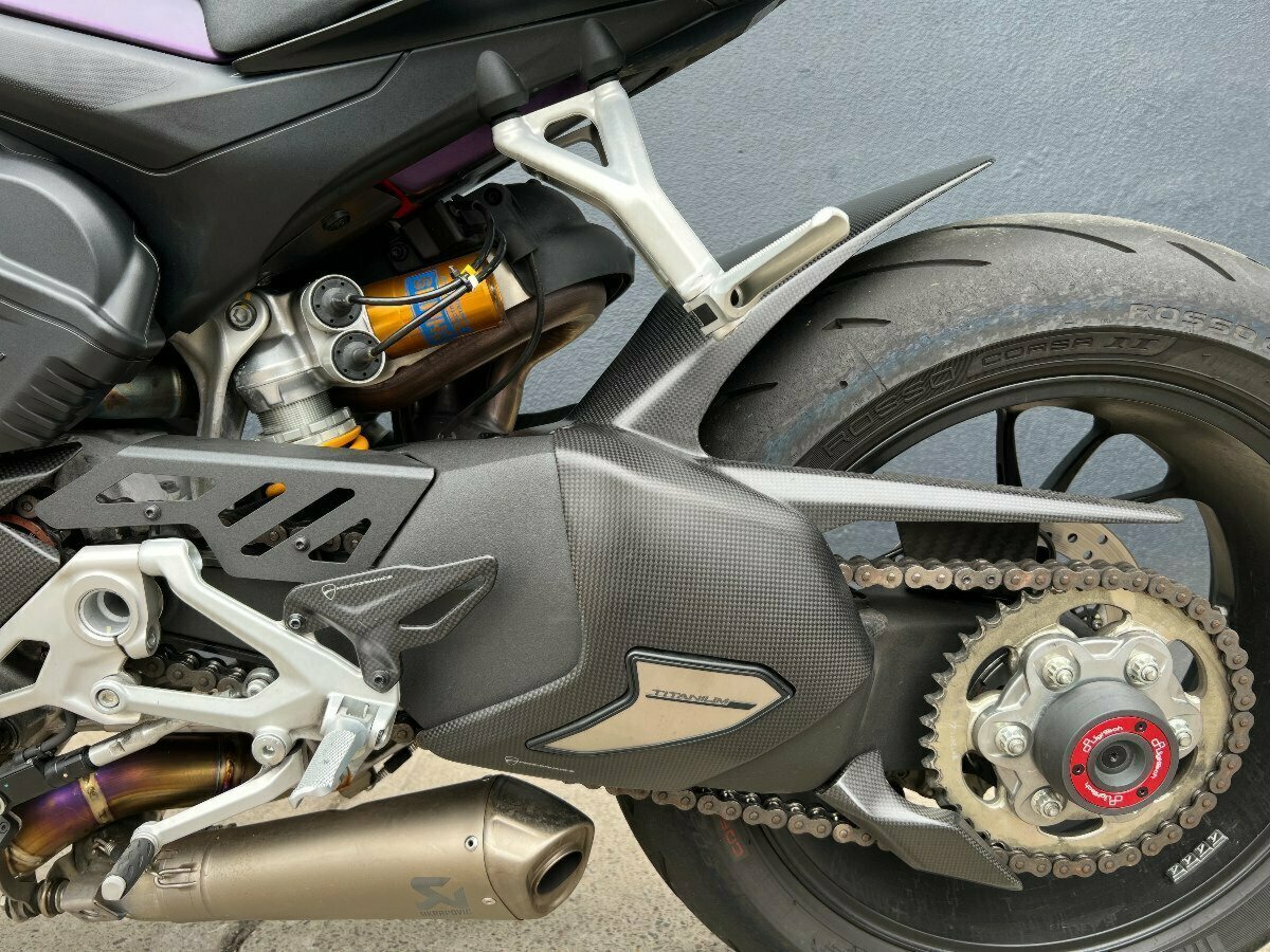 2021 DUCATI STREETFIGHTER V4 SPORTS