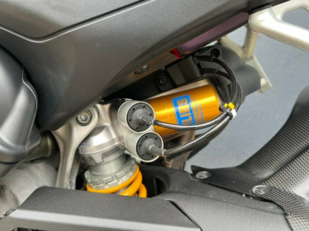 2021 DUCATI STREETFIGHTER V4 SPORTS
