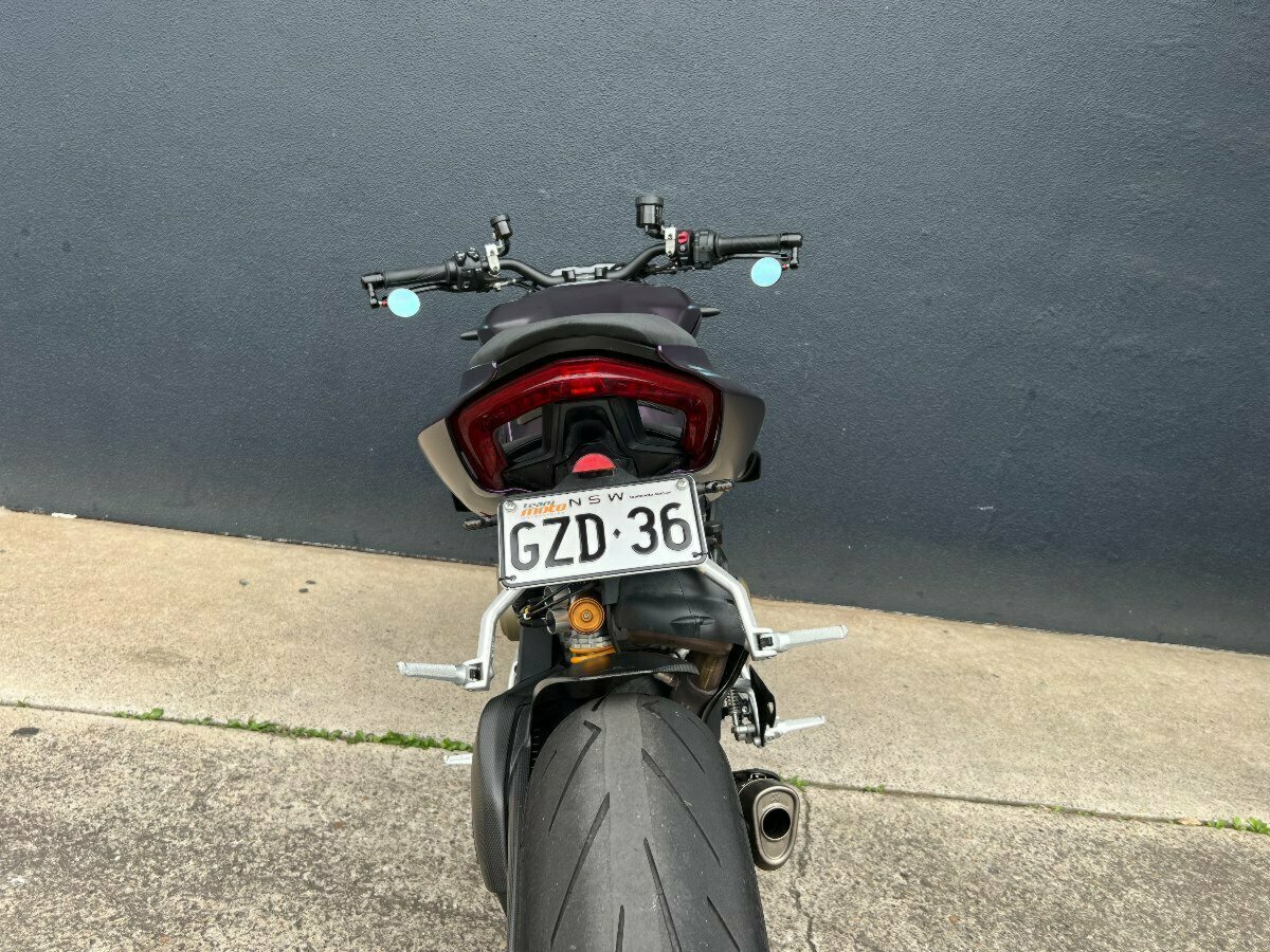 2021 DUCATI STREETFIGHTER V4 SPORTS