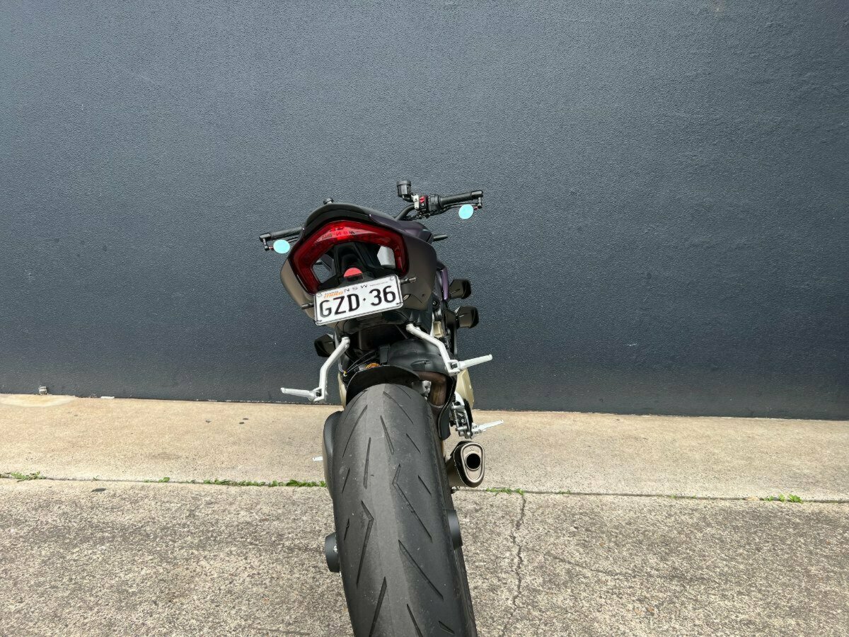 2021 DUCATI STREETFIGHTER V4 SPORTS