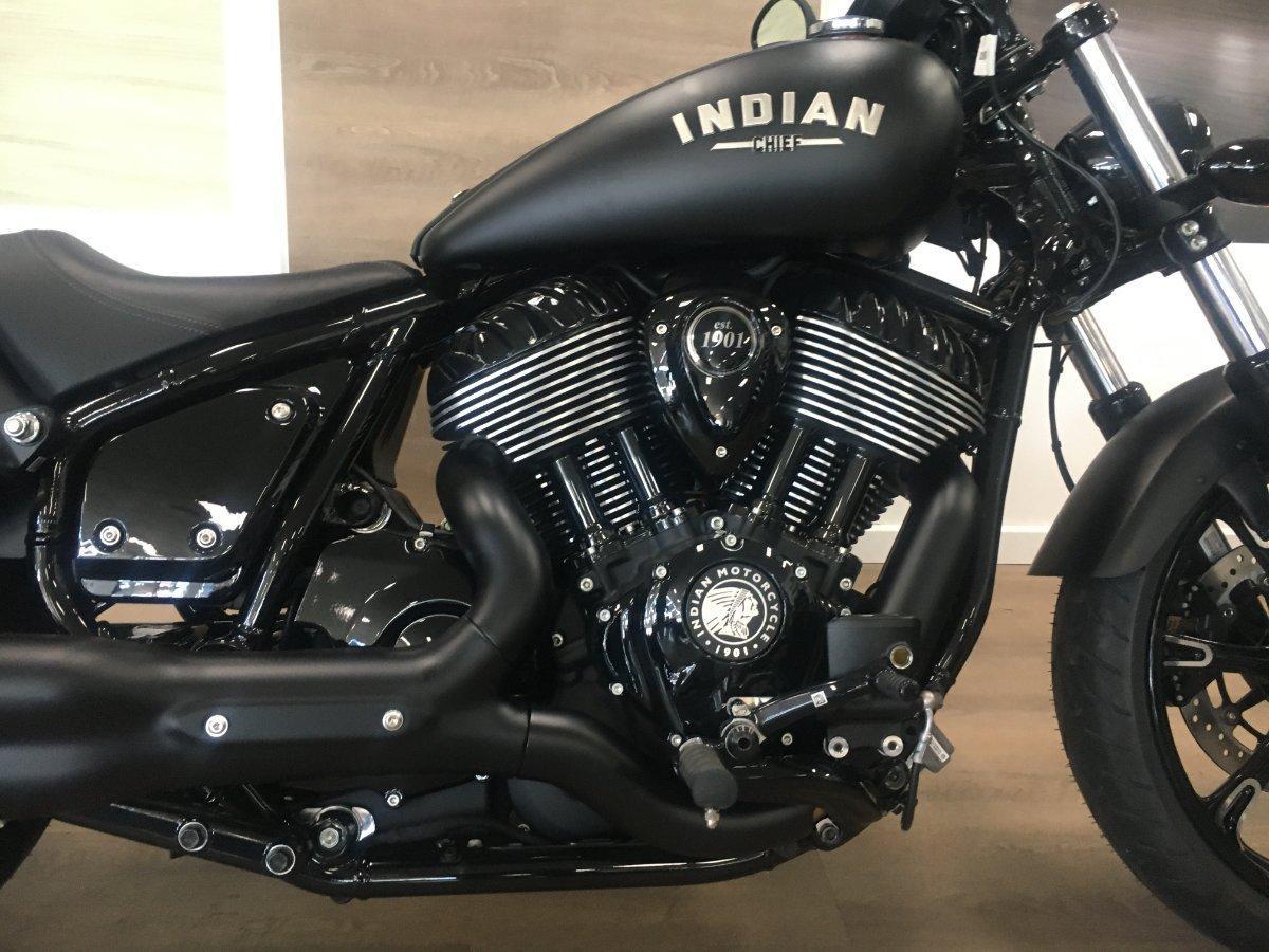 2023 INDIAN CHIEF DARK HORSE CRUISER