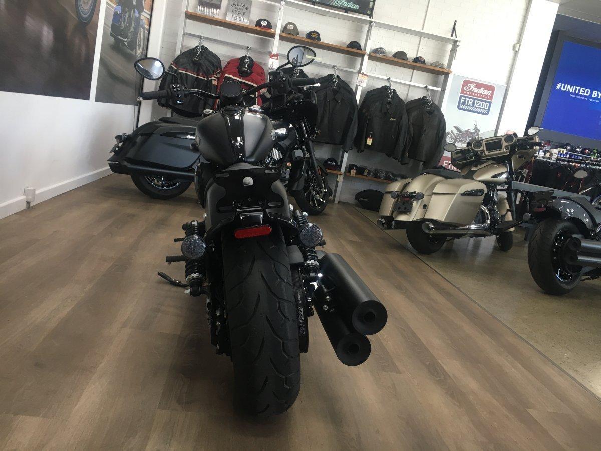 2023 INDIAN CHIEF DARK HORSE CRUISER