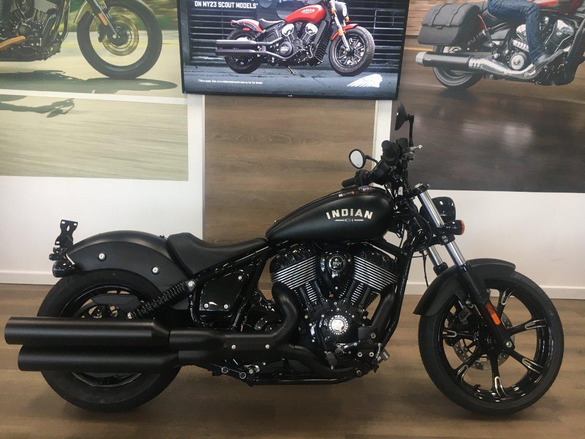 2023 INDIAN CHIEF DARK HORSE CRUISER