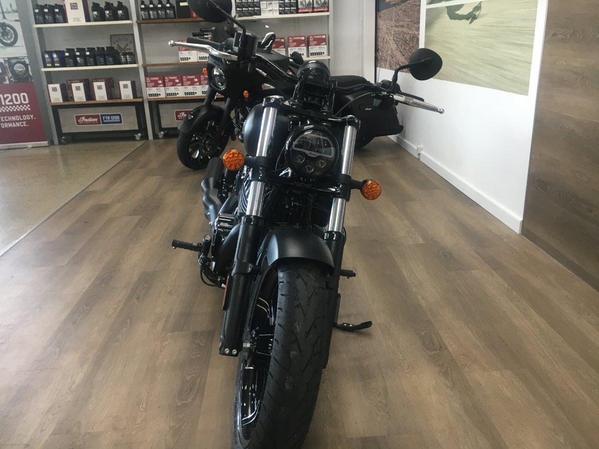 2023 INDIAN CHIEF DARK HORSE CRUISER