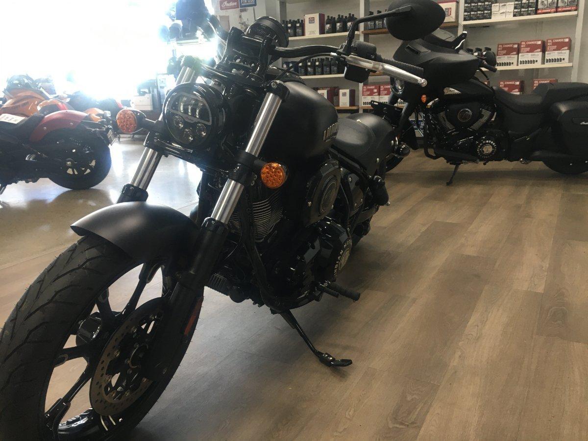 2023 INDIAN CHIEF DARK HORSE CRUISER