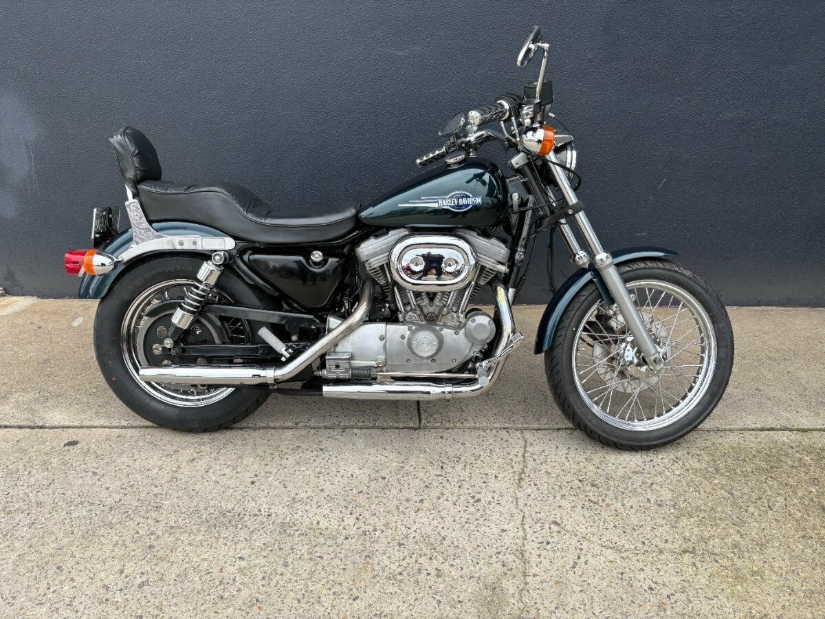 1991 HARLEY-DAVIDSON XLH883 HUGGER (LOW SPORTSTER) CRUISER