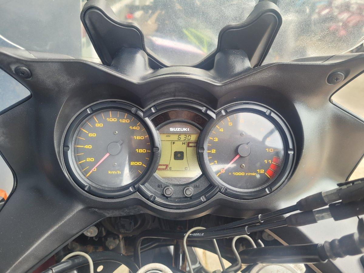 2004 SUZUKI V-STROM 650 (DL650) DUAL SPORTS