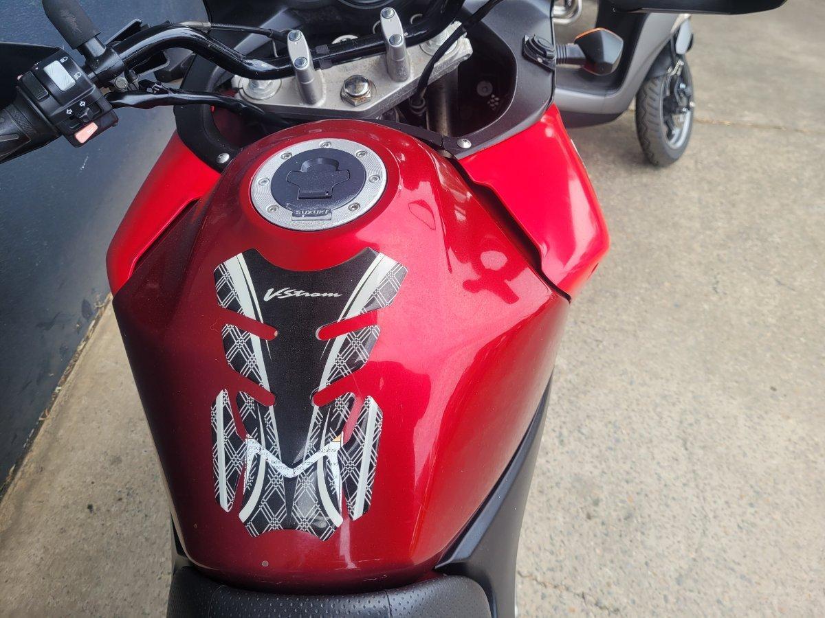 2004 SUZUKI V-STROM 650 (DL650) DUAL SPORTS