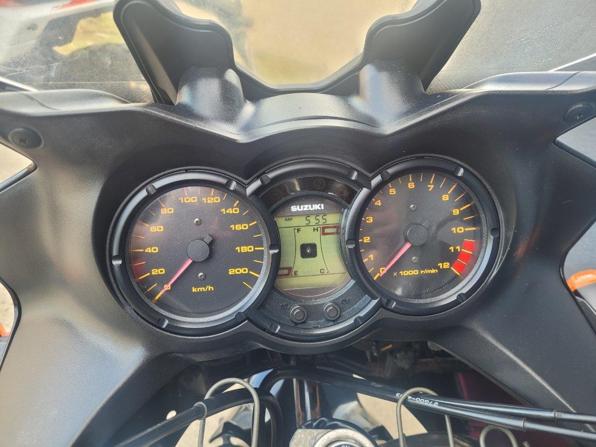 2004 SUZUKI V-STROM 650 (DL650) DUAL SPORTS