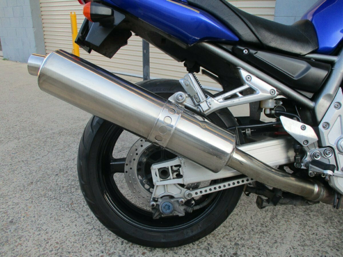 2001 YAMAHA FZ1 FAZER (FZS1000) ROAD