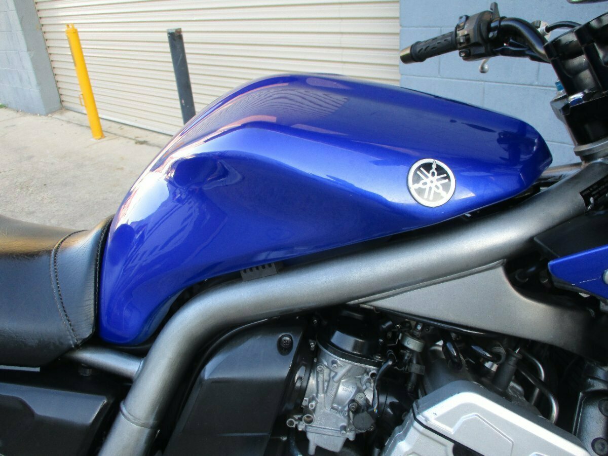 2001 YAMAHA FZ1 FAZER (FZS1000) ROAD